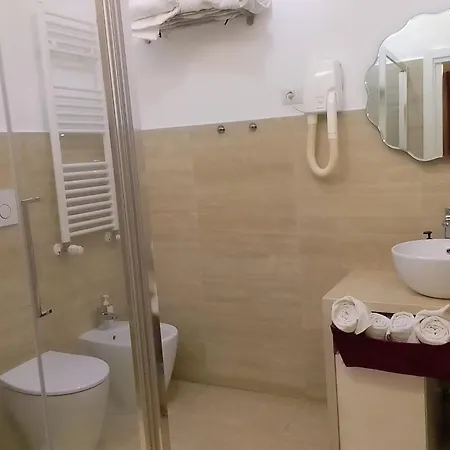 Vatican In Affittacamere 4*