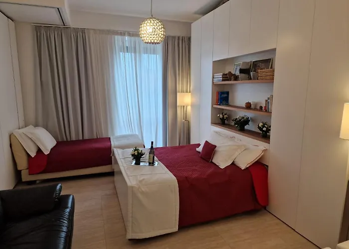 Vatican In Guest house 4*